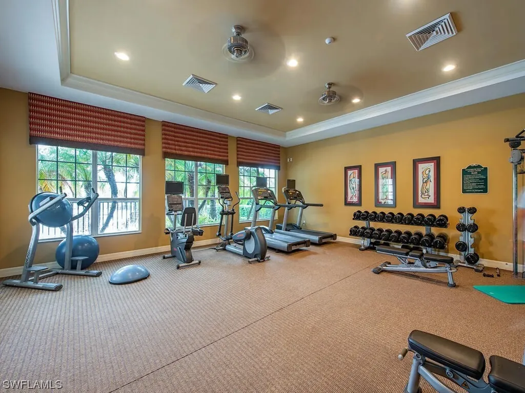 13643 Manchester Lane Naples FL 34109