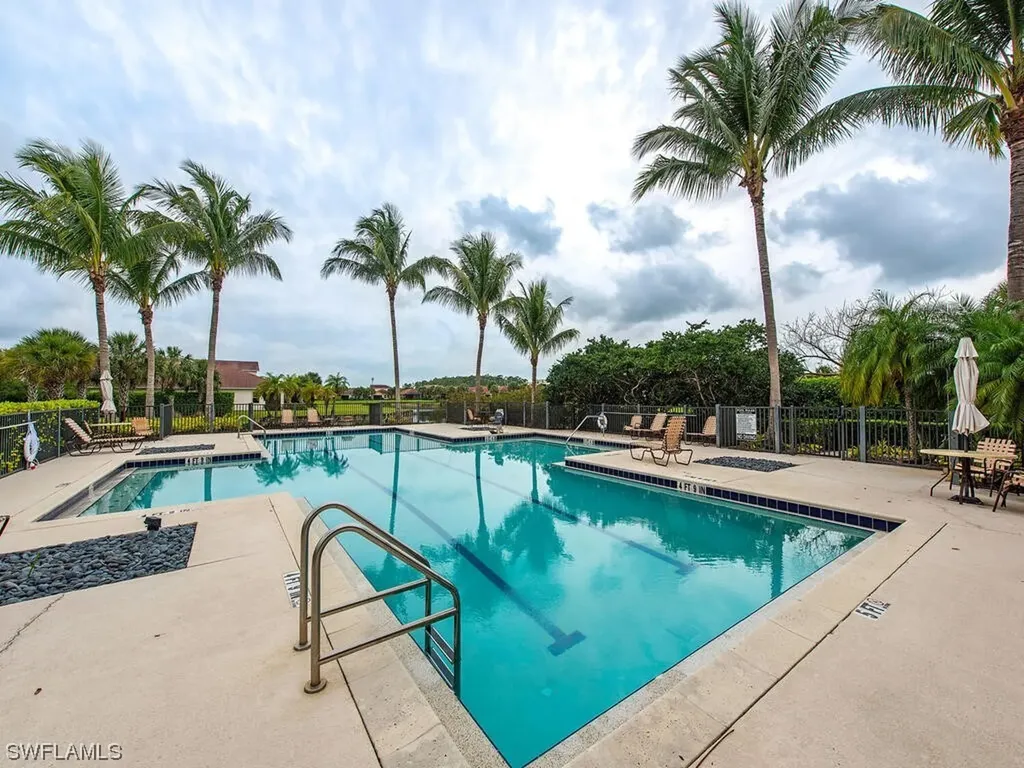 13643 Manchester Lane Naples FL 34109