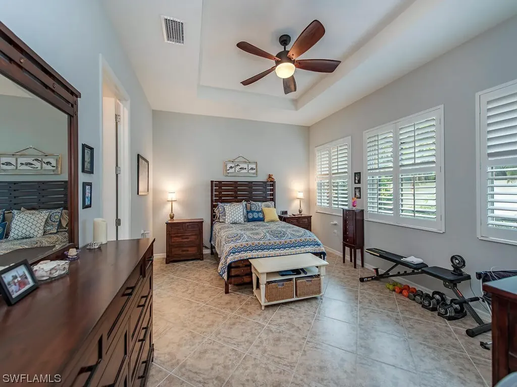 13643 Manchester Lane Naples FL 34109