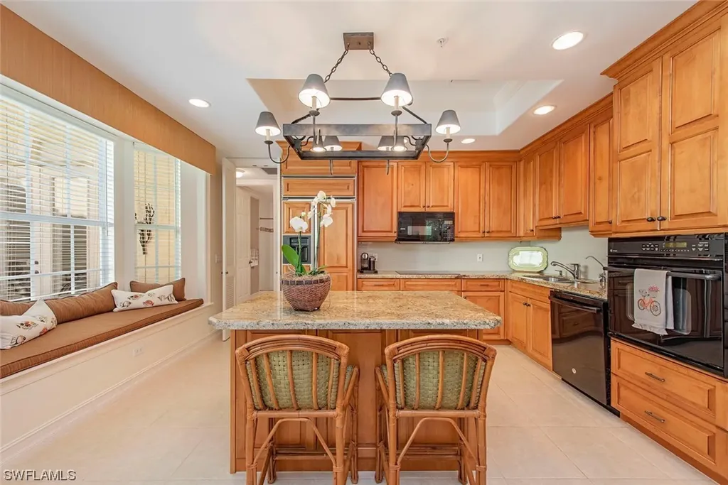 212 4th Street S Naples FL 34102
