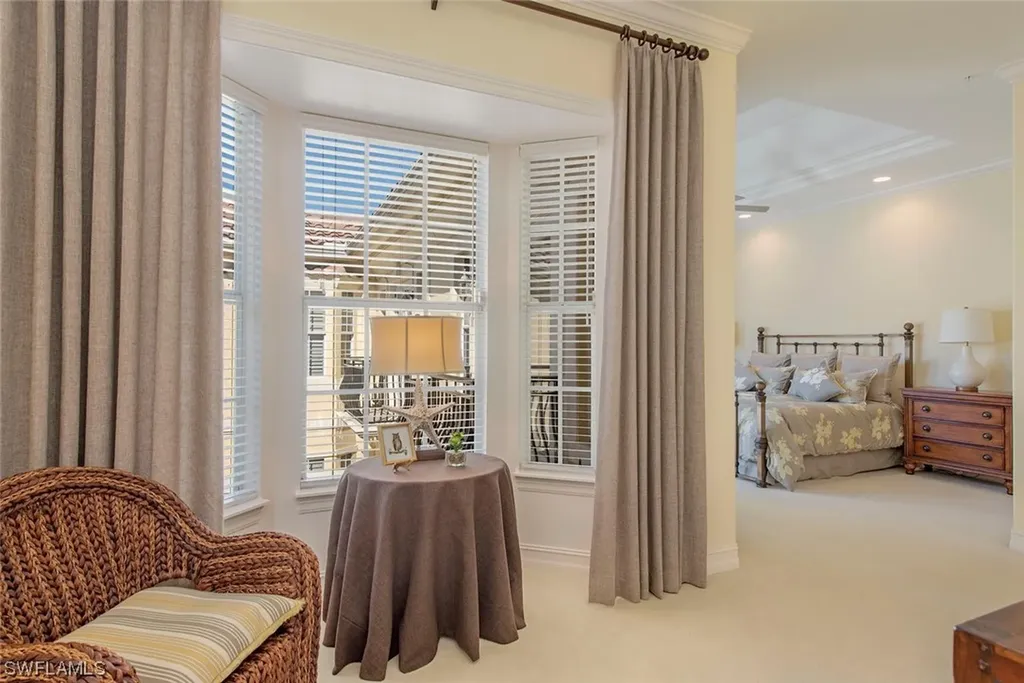 212 4th Street S Naples FL 34102