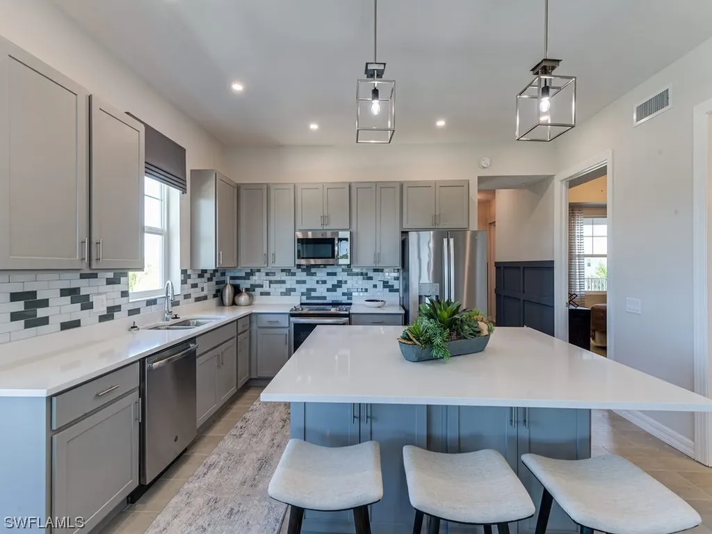 163 Indies Drive East Naples FL 34114