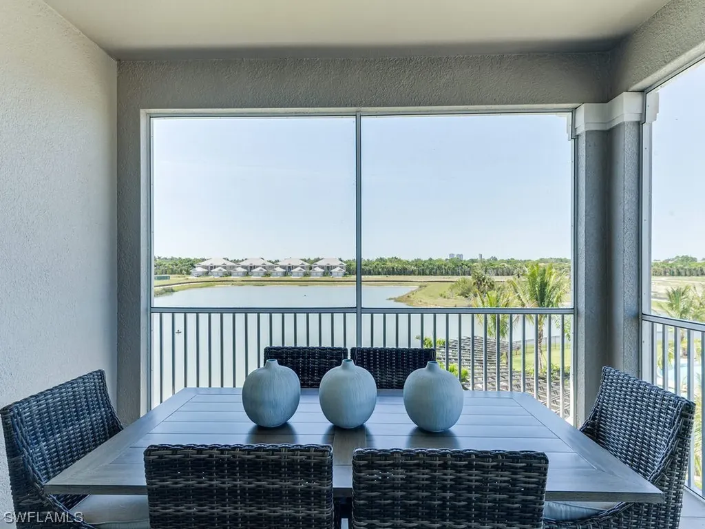 163 Indies Drive East Naples FL 34114