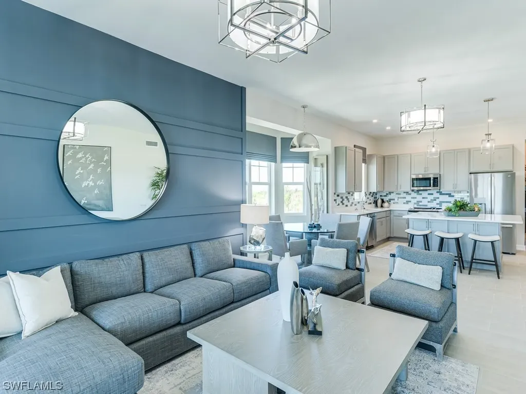 163 Indies Drive East Naples FL 34114