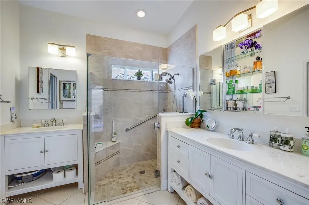 276 Glen Eagle Circle Naples FL 34104