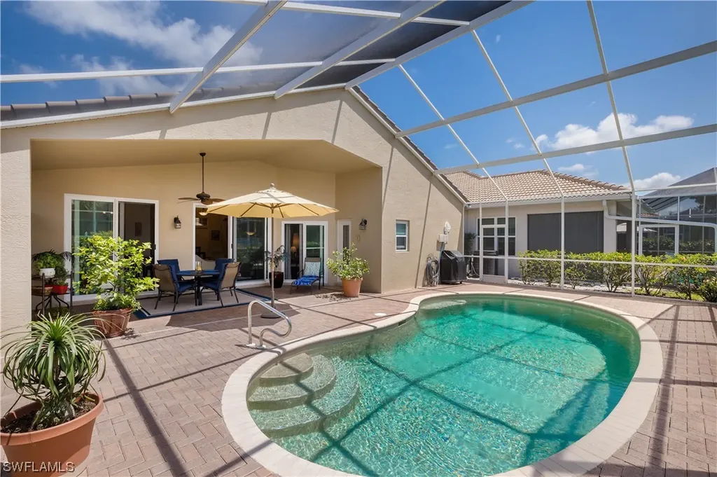 276 Glen Eagle Circle Naples FL 34104