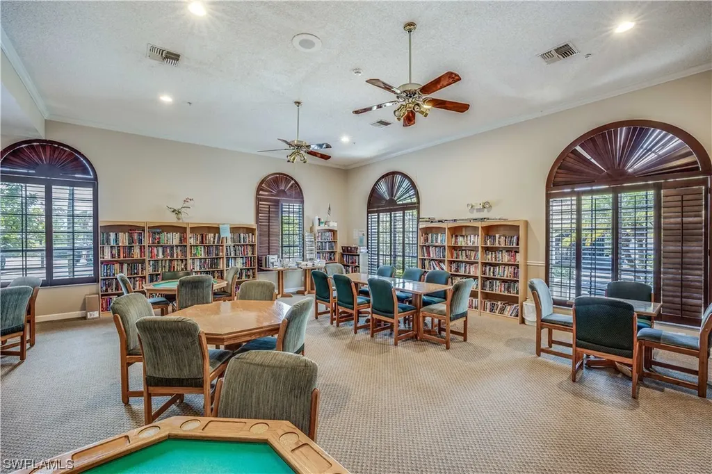 276 Glen Eagle Circle Naples FL 34104