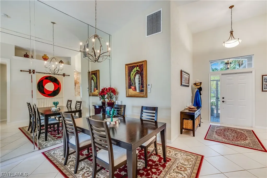 276 Glen Eagle Circle Naples FL 34104