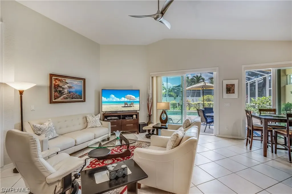276 Glen Eagle Circle Naples FL 34104