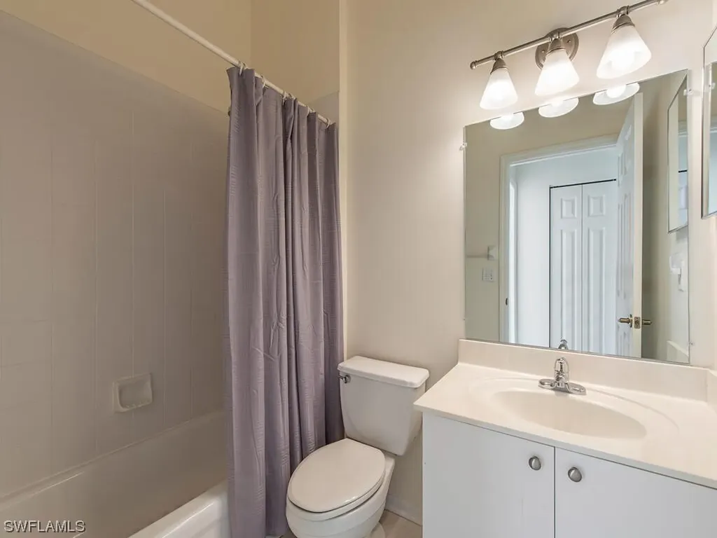 5045 Cedar Springs Drive Naples FL 34110