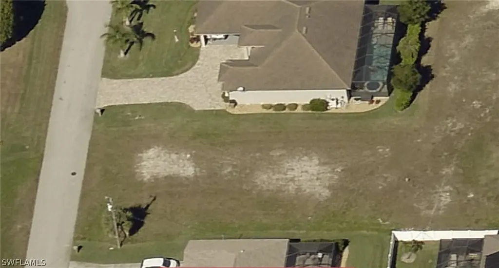 4333 Sw 21st Place Cape Coral FL 33914