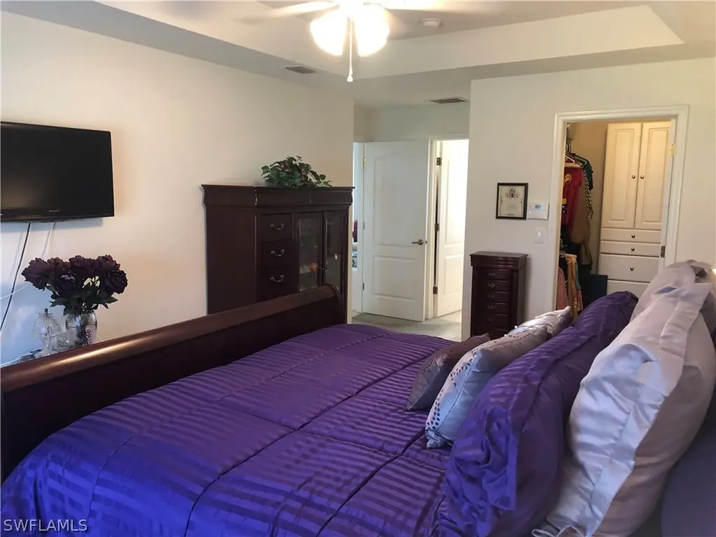 1402 SE 2nd Street Cape Coral FL 33990