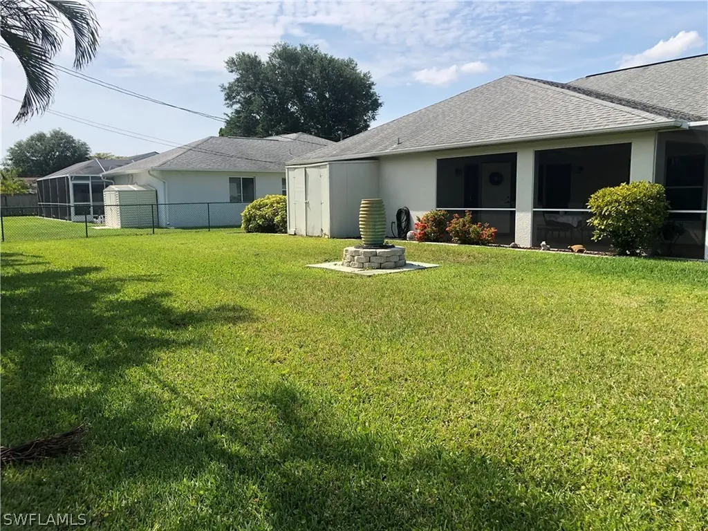 1402 SE 2nd Street Cape Coral FL 33990