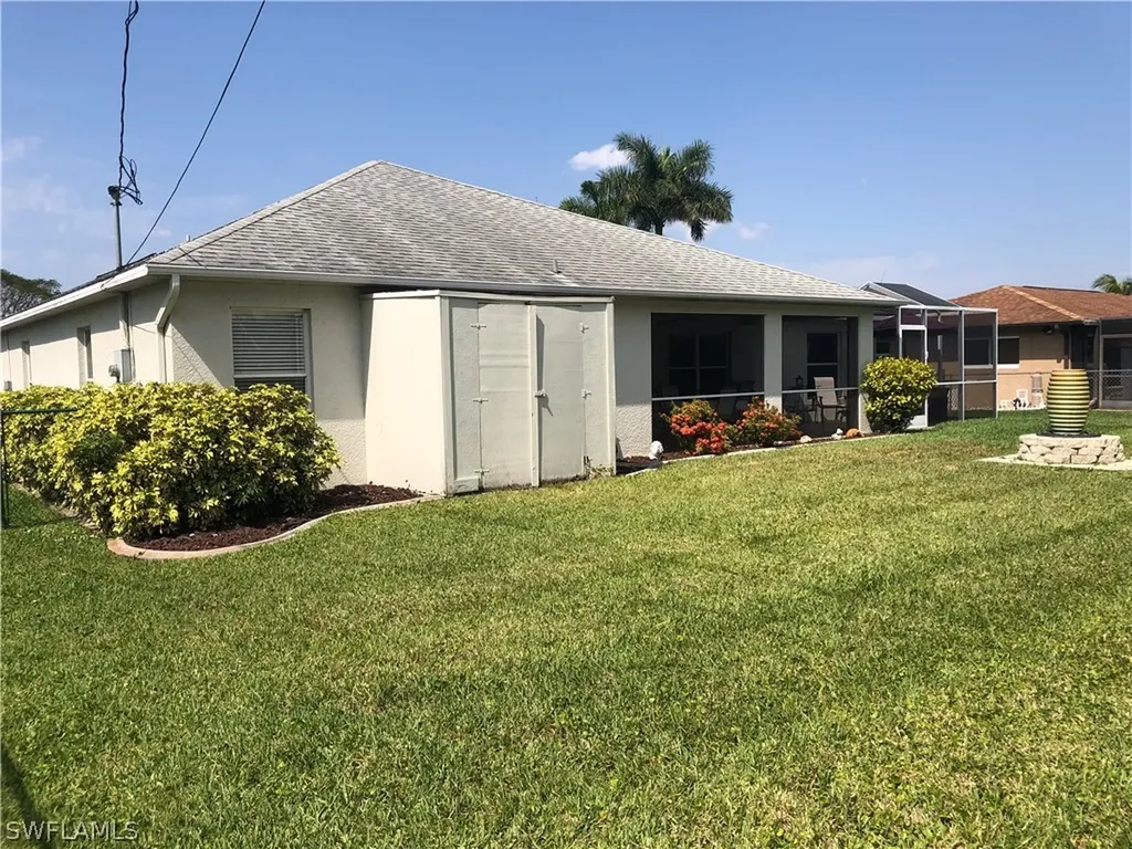 1402 SE 2nd Street Cape Coral FL 33990