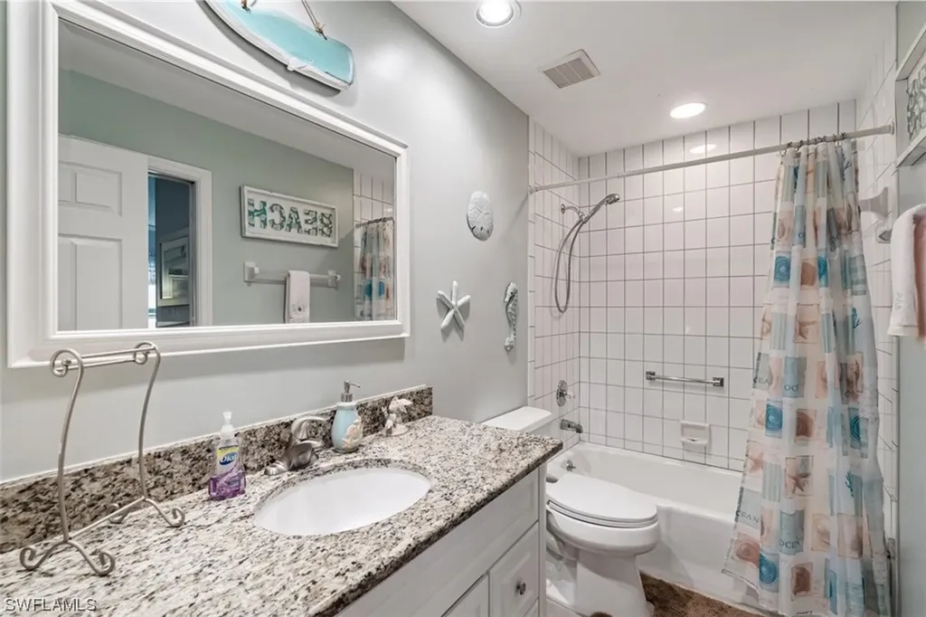 184 Livermore Lane Naples FL 34119