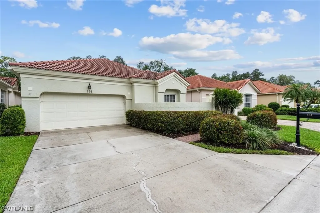 184 Livermore Lane Naples FL 34119