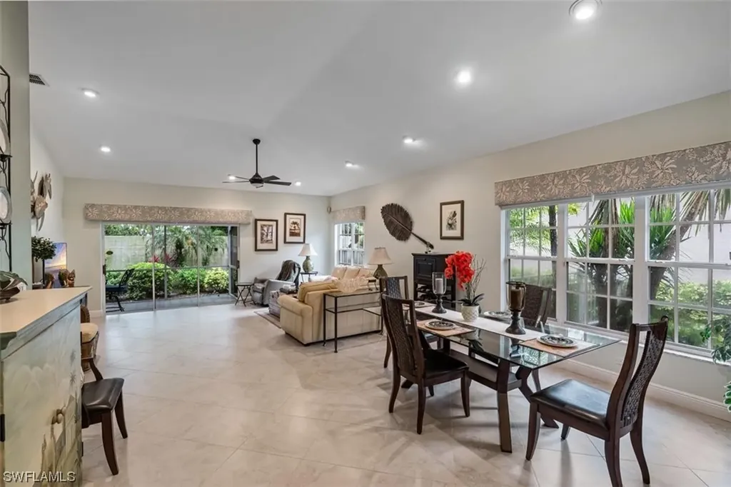184 Livermore Lane Naples FL 34119