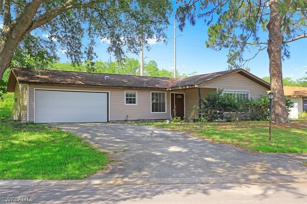 15780 Treasure Island Lane Fort Myers FL 33905