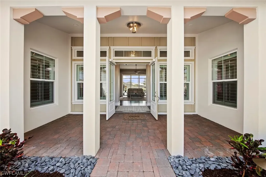 14820 Dockside Lane Naples FL 34114