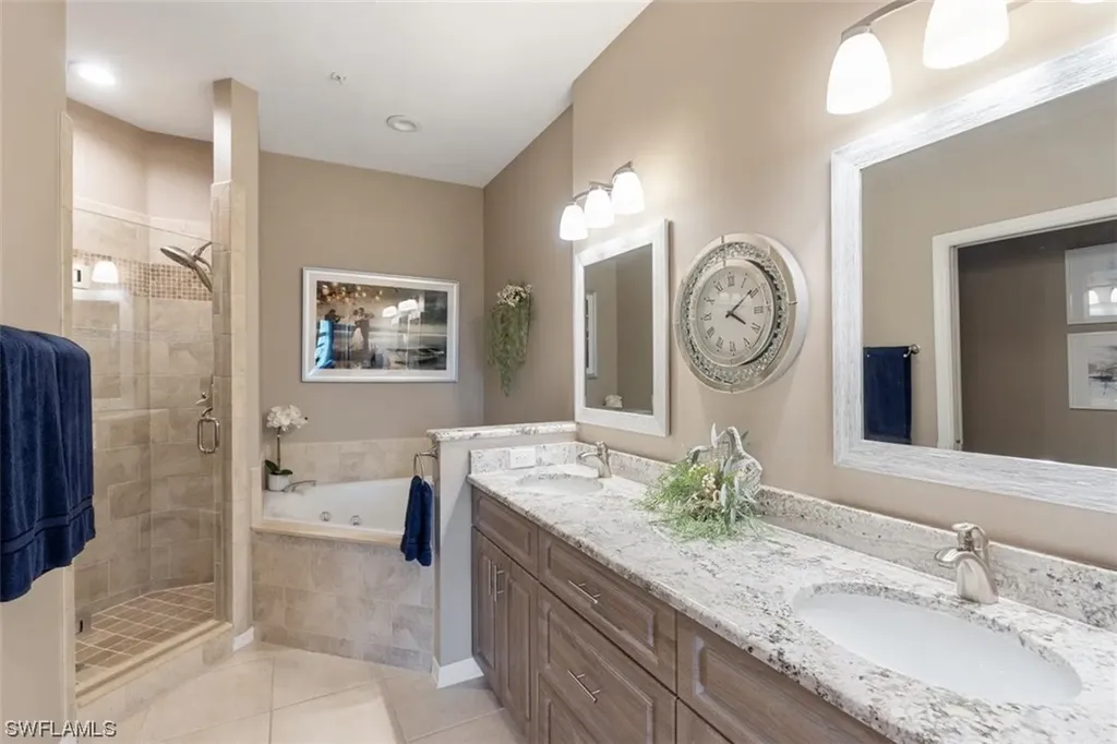 610 Lalique Circle Naples FL 34119