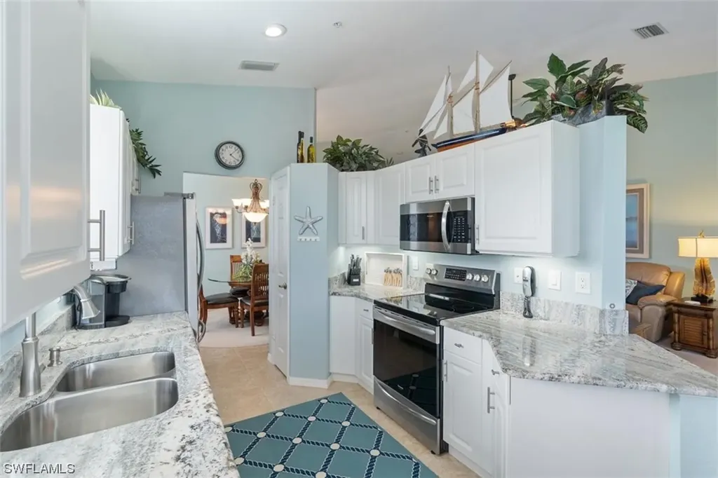 610 Lalique Circle Naples FL 34119