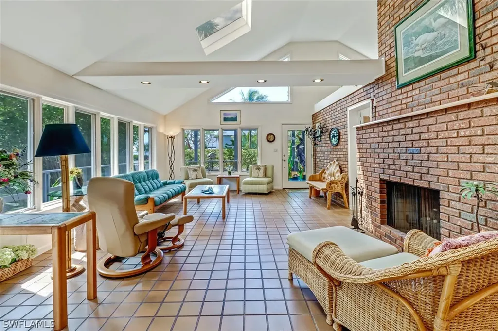 7671 Pineland Road Bokeelia FL 33922
