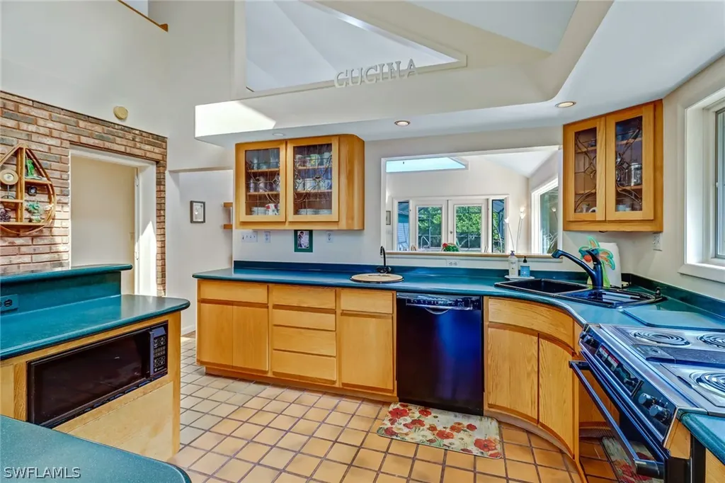 7671 Pineland Road Bokeelia FL 33922