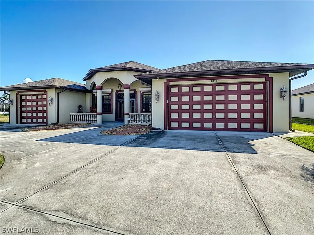 2038 NE 4th Terrace Cape Coral FL 33909