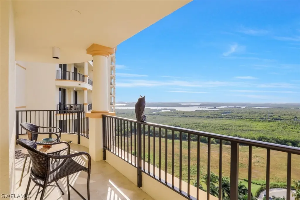 1050 Borghese Lane Naples FL 34114