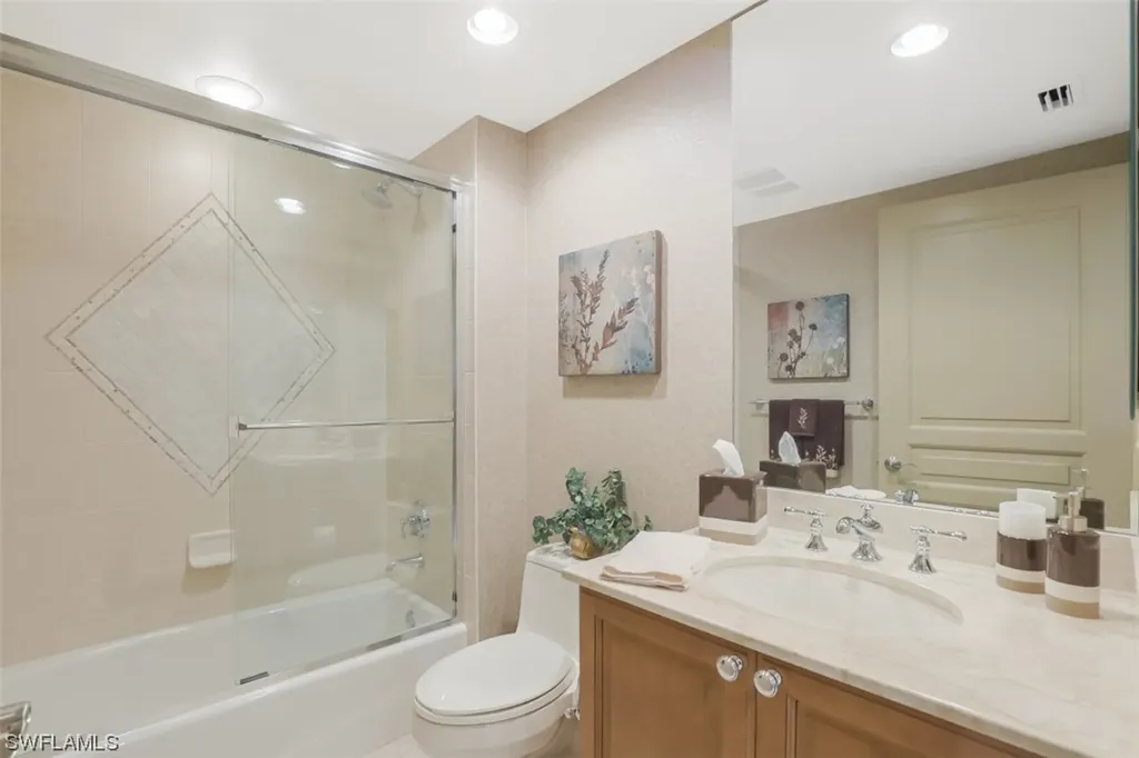 1050 Borghese Lane Naples FL 34114