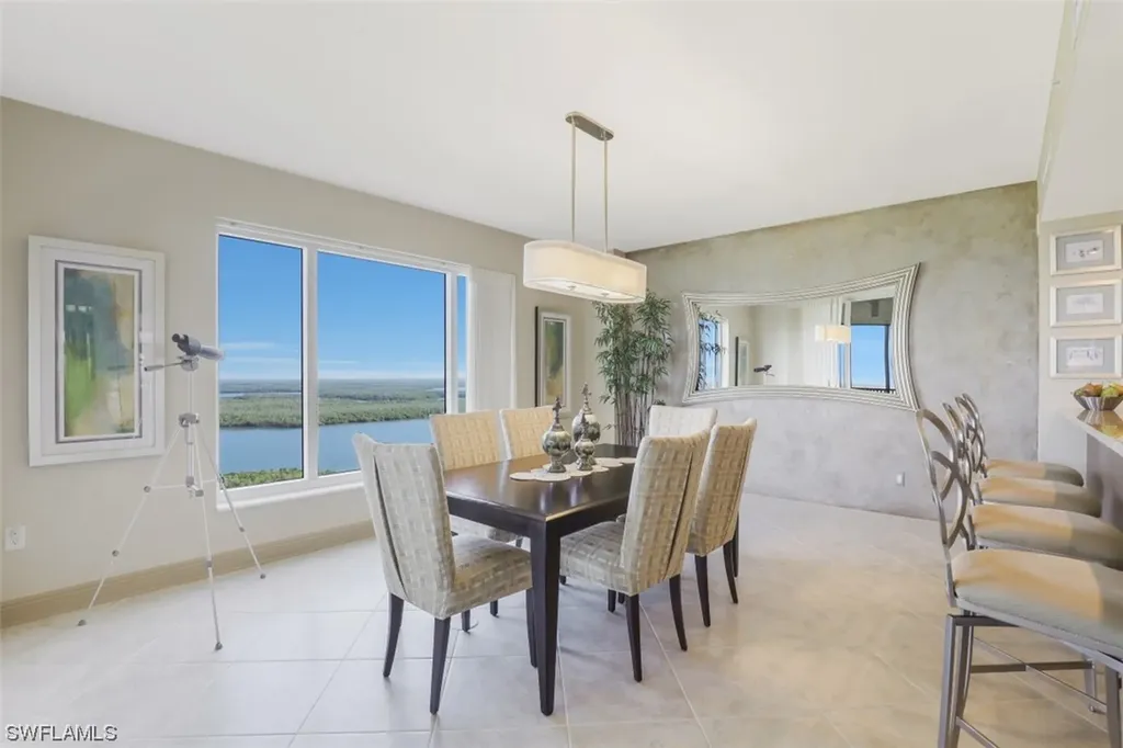 1050 Borghese Lane Naples FL 34114