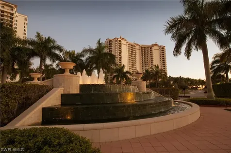 1050 Borghese Lane Naples FL 34114