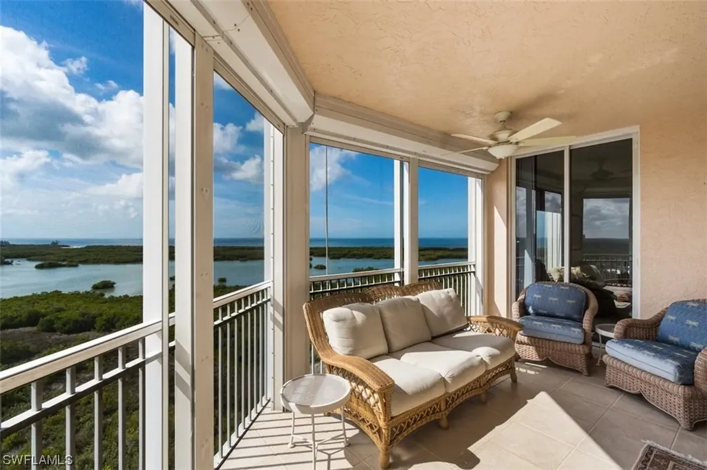 Naples FL, 1001 Arbor Lake Drive, Unit 1401