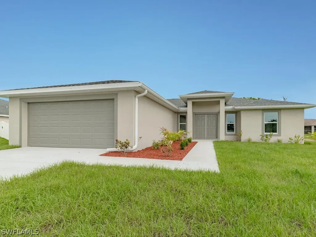 1821 NE 3rd Court Cape Coral FL 33909