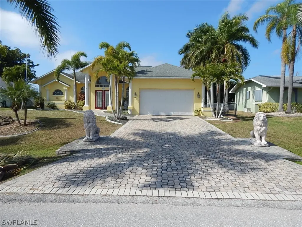 2944 SW 5th Place Cape Coral FL 33914