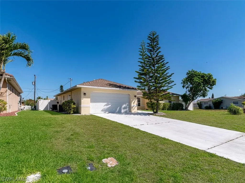 1125 SE 22nd Terrace Cape Coral FL 33990
