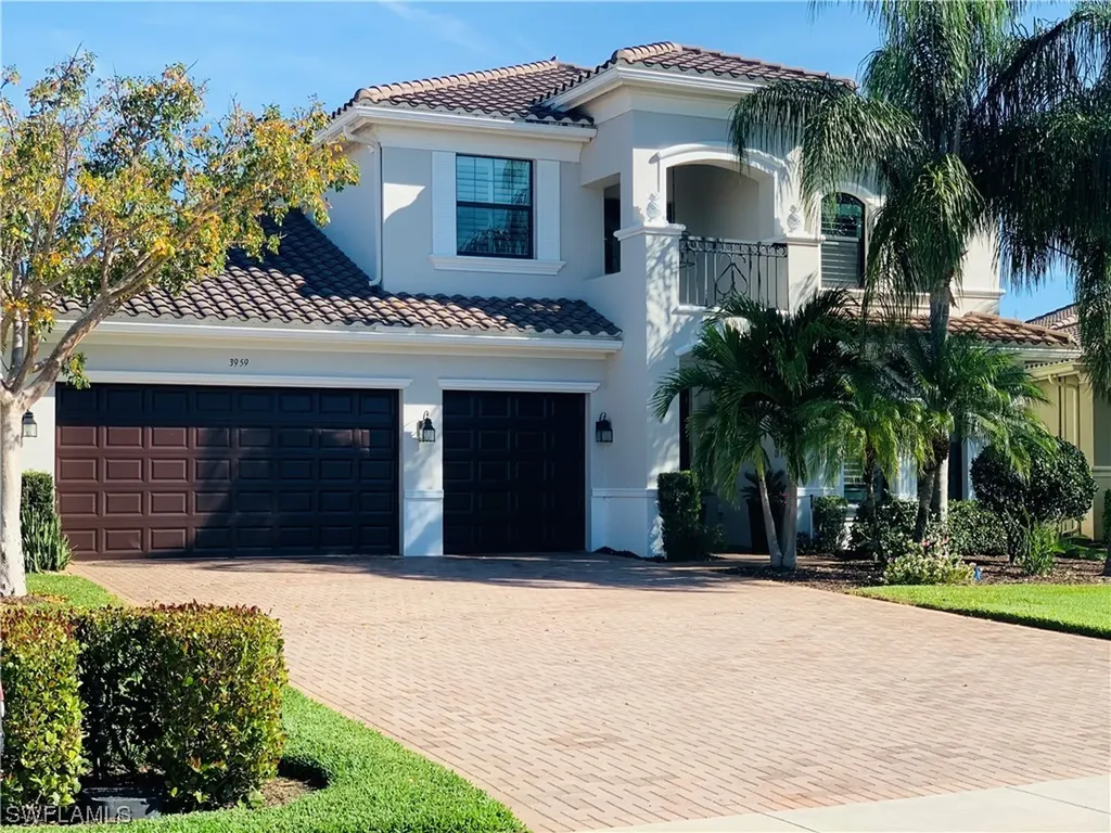 3959 Bering Court Naples FL 34119