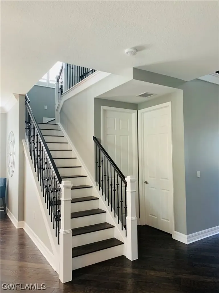 3959 Bering Court Naples FL 34119