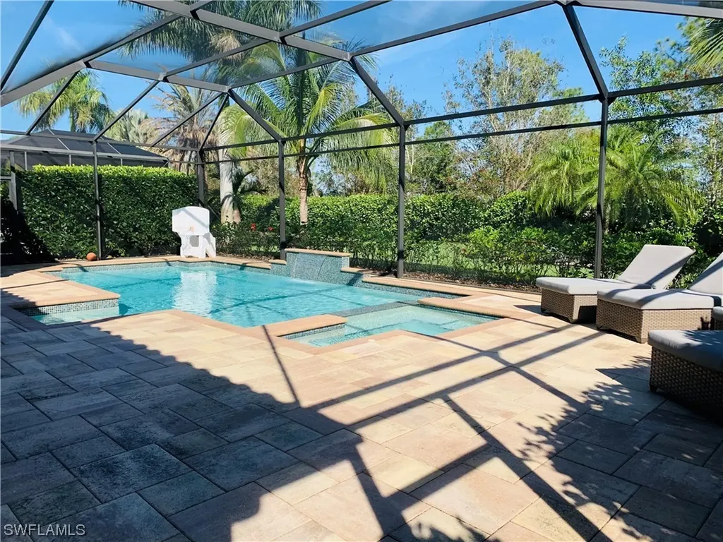 3959 Bering Court Naples FL 34119