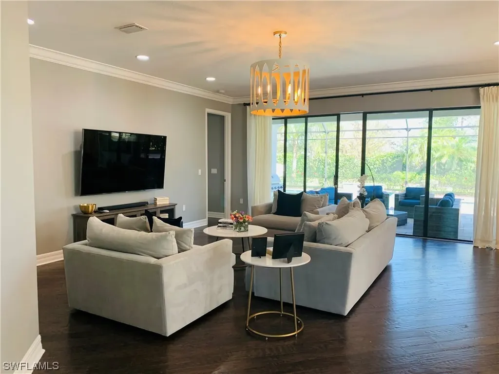 3959 Bering Court Naples FL 34119