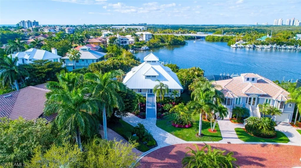 203 San Mateo Drive Bonita Springs FL 34134