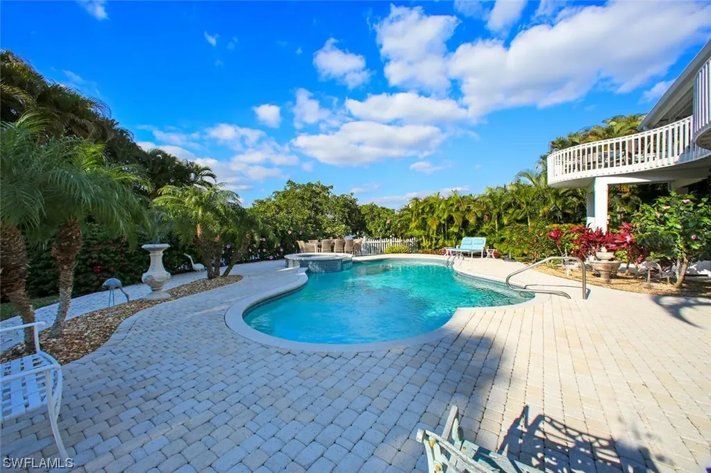 203 San Mateo Drive Bonita Springs FL 34134