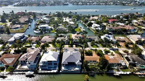 2175 Tarpon Road Naples FL 34102