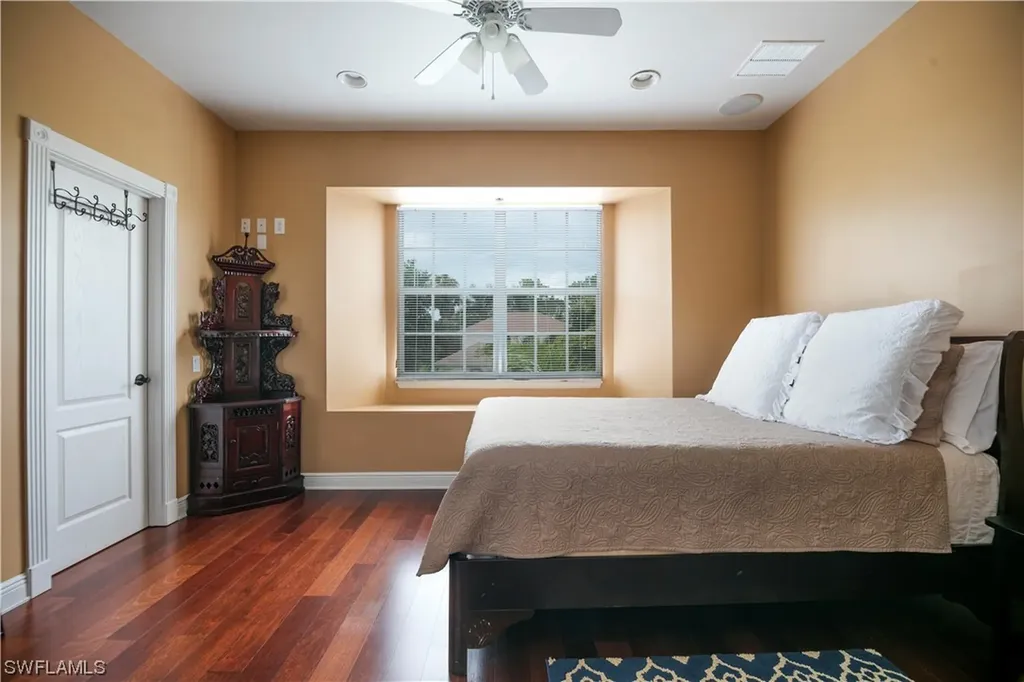 2847 Coach House Way Naples FL 34105