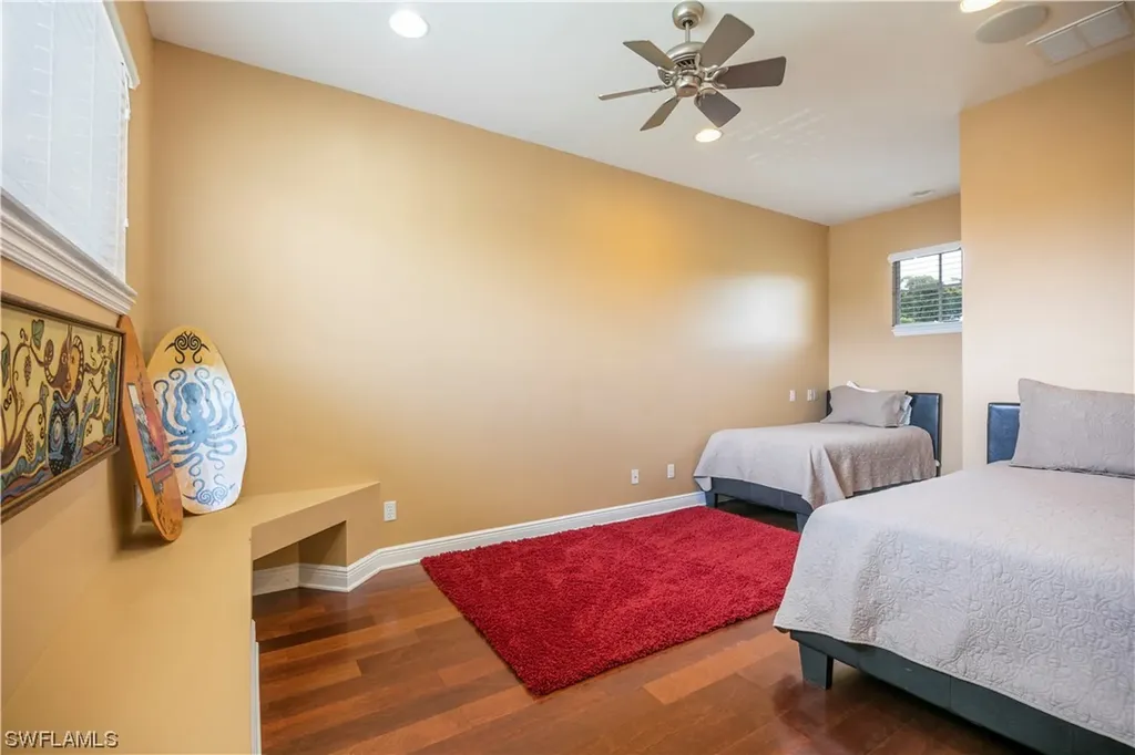 2847 Coach House Way Naples FL 34105