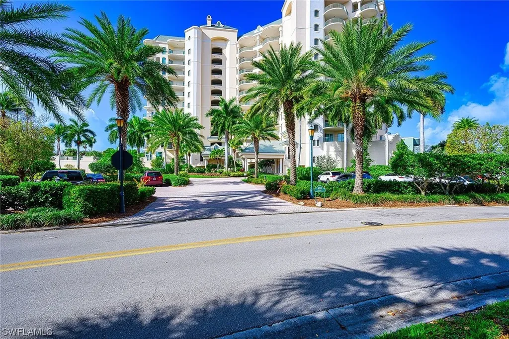 4801 Island Pond Court Bonita Springs FL 34134