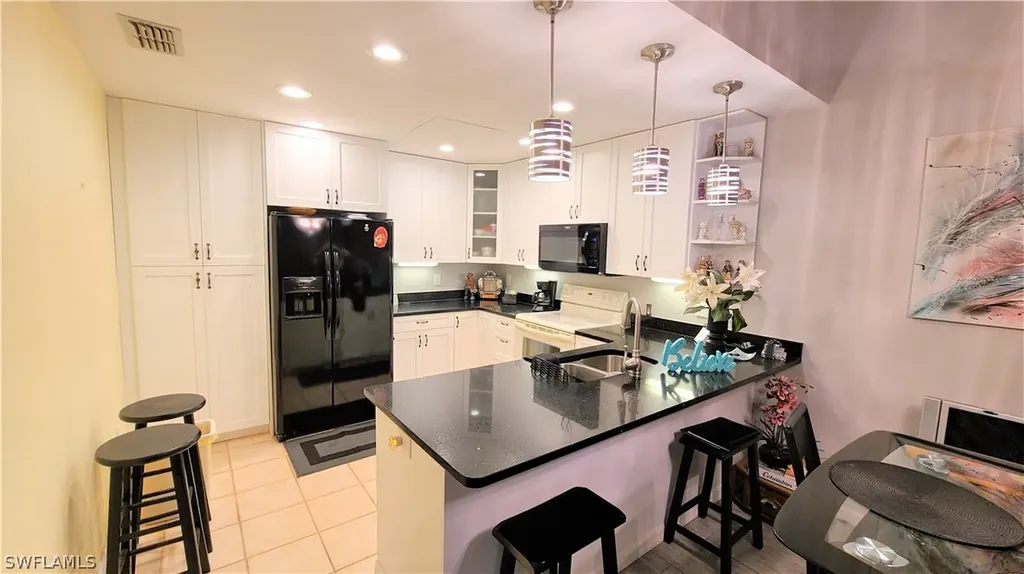 6414 Royal Woods Drive Fort Myers FL 33908