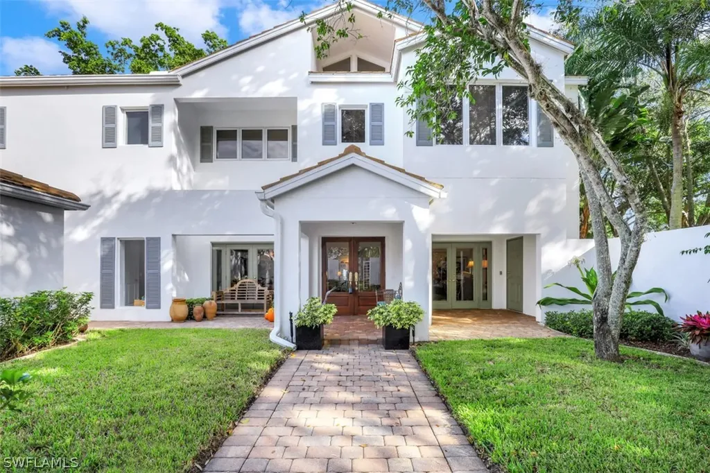 9808 Ensign Court Fort Myers FL 33919