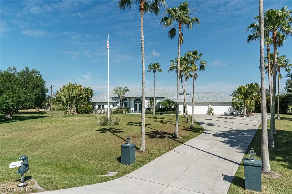 16426 Rainbow Meadows Court Fort Myers FL 33908