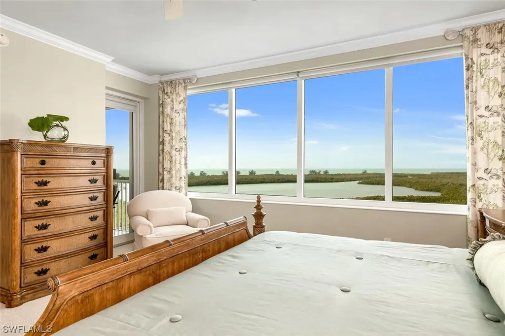 275 Indies Way Naples FL 34110